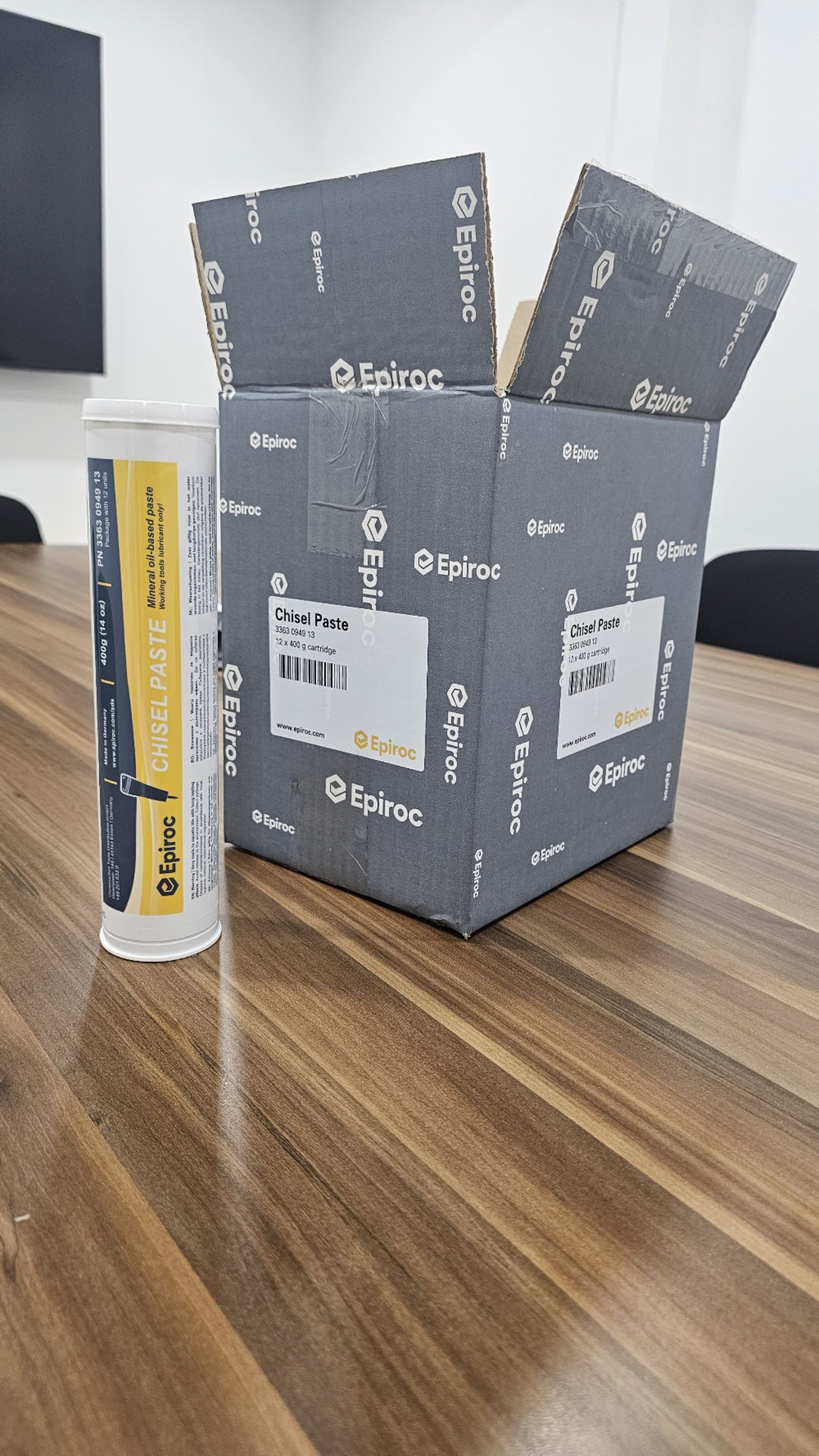 Chisel Paste 12 x 400G Tubes